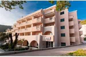 Hotel WGRAND 3* Petrovac